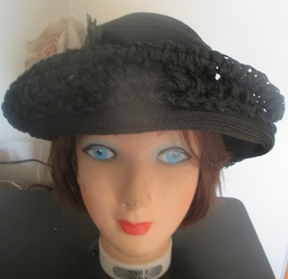 XXM1137M Christian Dior Hat Early 1960s